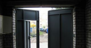 Купить гаражные ворота распашные Вязники, цена от 3832 руб.
